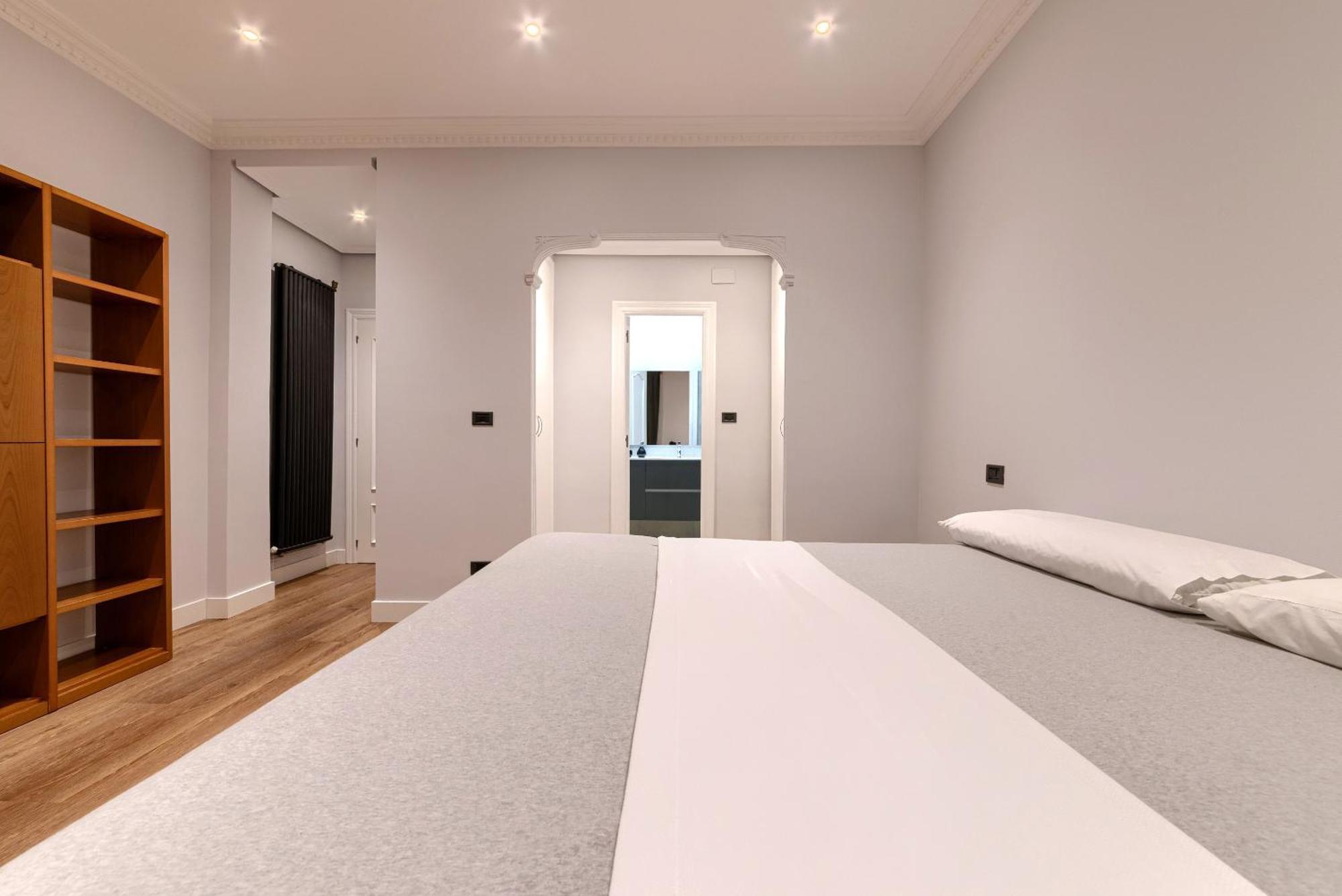 Encantadora Vivienda Turistica A Orillas De La Ria Bilbao Luaran gambar